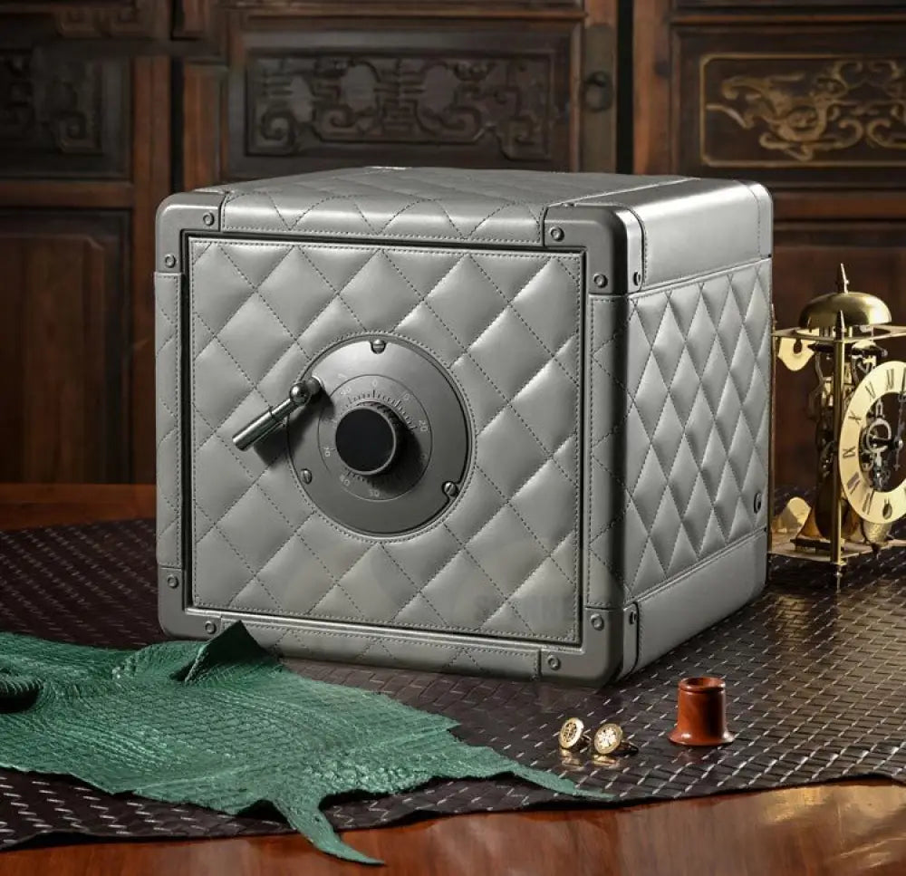 Watch Winder Safe – Cube Sentinel