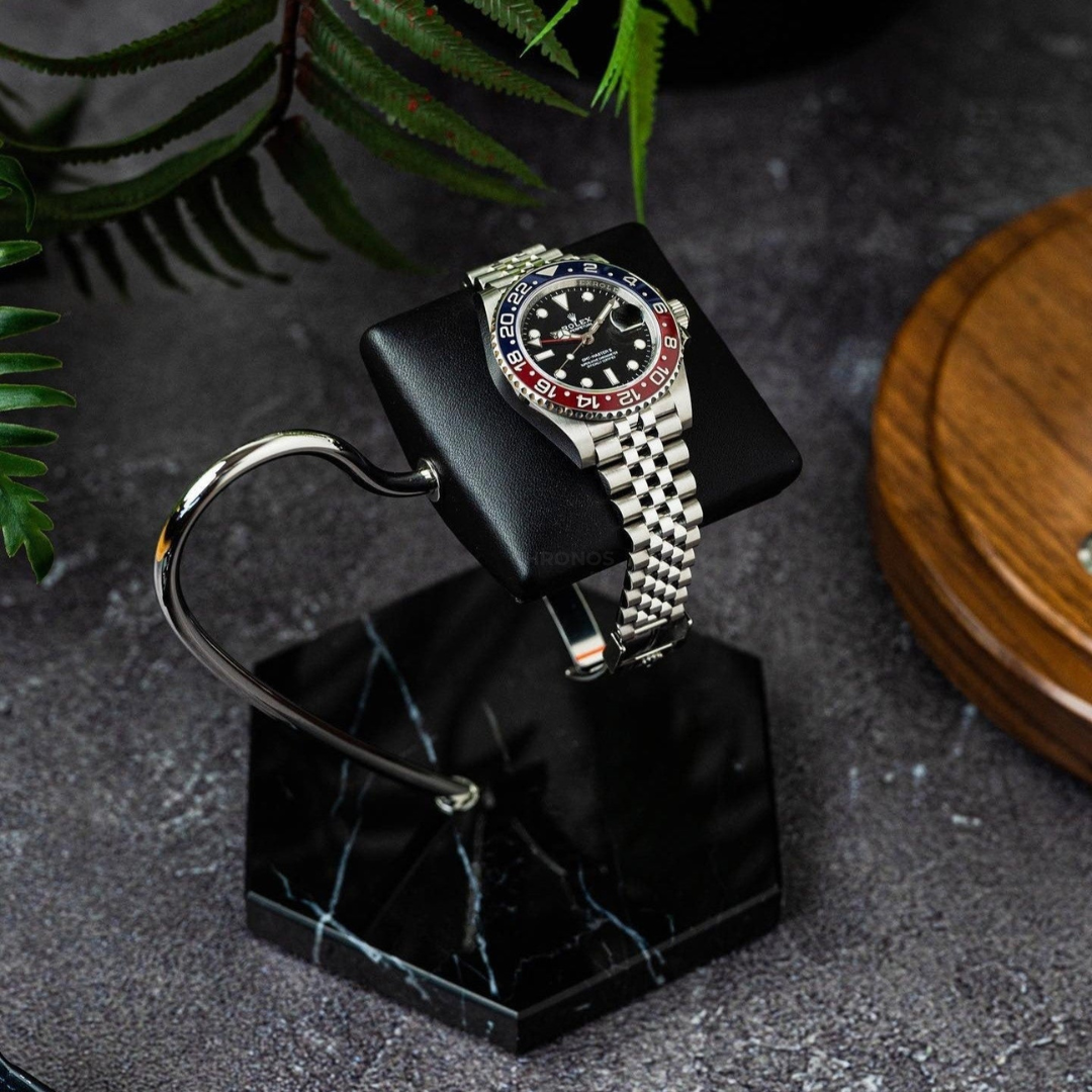 Support pour montre hexagonal - Coussin simple noir - SUPPORT POUR MONTRE