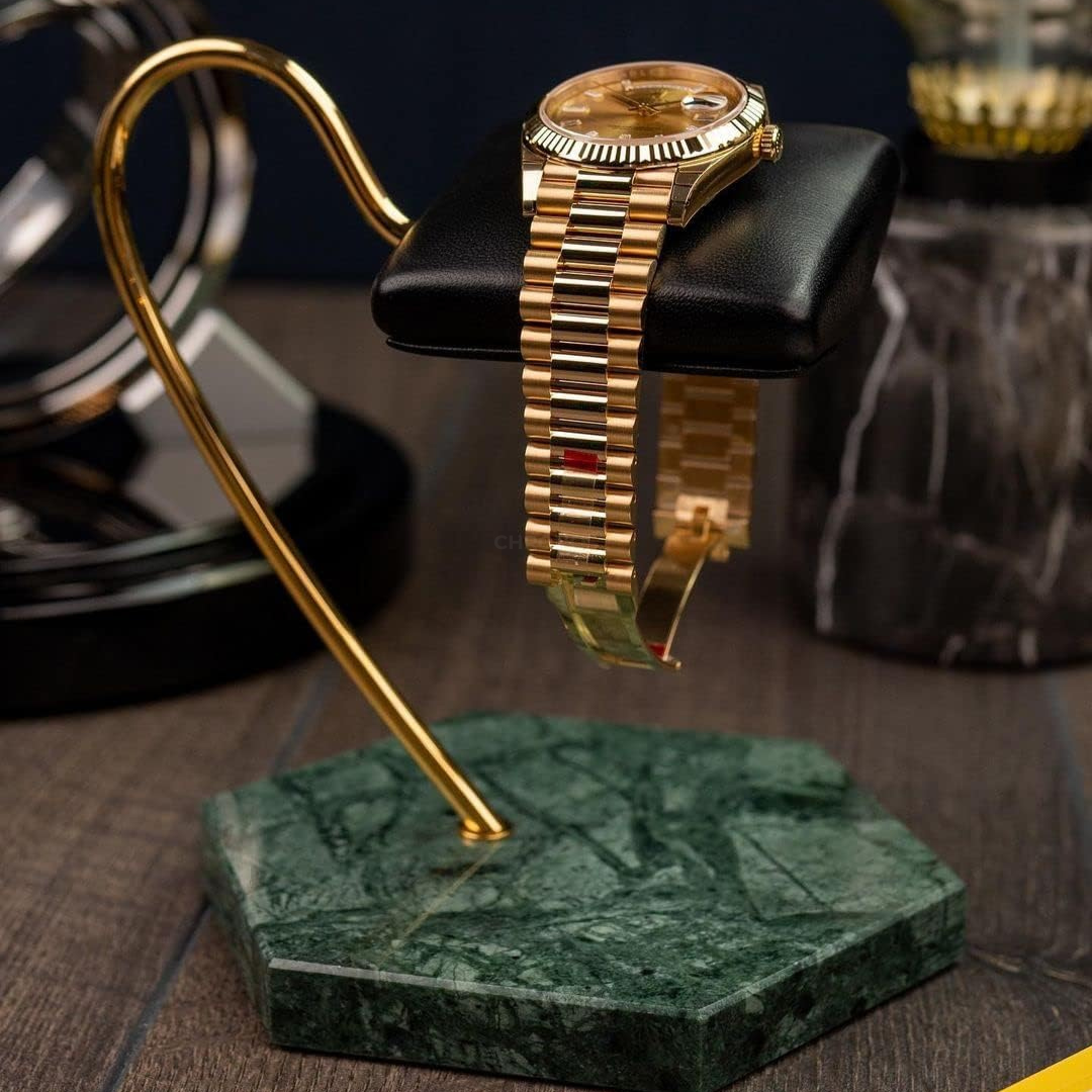 Support pour montre hexagonal - Coussin simple vert - SUPPORT POUR MONTRE