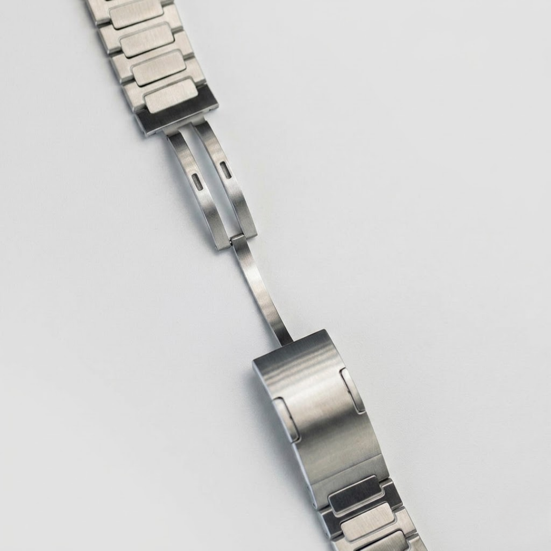 Old Money Luxurious Titanium Band - Watch Band